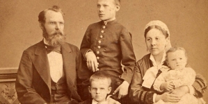 Portret Oktawiana Miłkowskiego z żoną Idalią i dziećmi Janem, Karolem i Nelą.