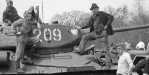 <%# $this->DataItem->marArticleFrom->title %