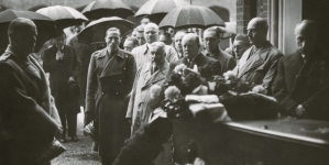 <%# $this->DataItem->marArticleFrom->title %