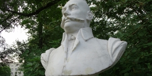 Pomnik Tadeusza Rejtana w parku Jordana w Krakowie.