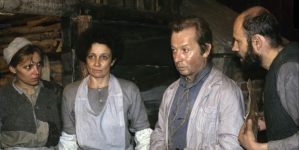 <%# $this->DataItem->marArticleFrom->title %