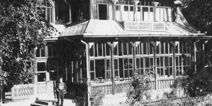 Lecznica doktora Apolinarego Tarnawskiego w Kosowie - widok od strony jadalni.