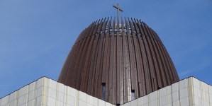 Świątynia Opatrzności Bożej w Wilanowie, w której znajduje się Muzeum Jana Pawła II i Prymasa Wyszyńskiego.