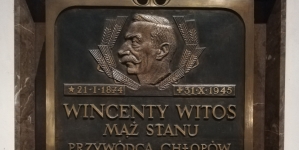 Epitafium Wincentego Witosa, Premiera RP, w Archikatedrze Św. Jana w Warszawie.