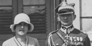 Gen. dyw. Juliusz Rómmel i nierozpoznana kobieta.