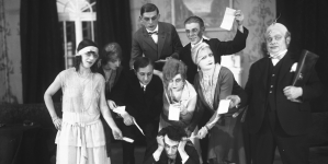 Przedstawienie "Tajemnica powodzenia" Jamesa Montgomery`ego w Teatrze im. Juliusza Słowackiego w Krakowie w grudniu 1927 roku.