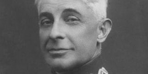 Pułkownik WP Leon Łuskino, kompozytor, aktor teatrzyku "Qui pro quo".