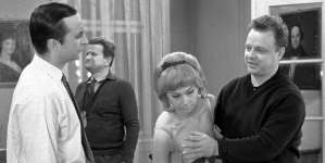 Na planie filmu Stanisława Barei "Małżeństwo z rozsądku" z 1966 roku.