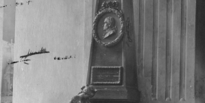 Pomnik Antoniego Tyzenhauza w kościele farnym św. Franciszka Ksawerego w Grodnie.