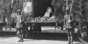 <%# $this->DataItem->marArticleFrom->title %