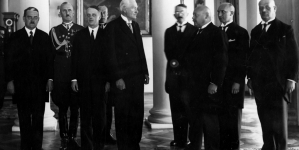 Wręczenie prezydentowi RP Ignacemu Mościckiemu dyplomu doktoratu honorowego nauk technicznych przez delegację Akademii Górniczej w Krakowie w październiku 1934 roku.