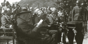 <%# $this->DataItem->marArticleFrom->title %