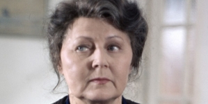 Antonina Gordon-Górecka w filmie Huberta Drapelli "Nic nie stoi na przeszkodzie" z 1980 roku.