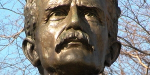 Popiersie Tytusa Chałubińskiego z pomnika w Zakopanem.