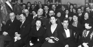 Akademia w sali Towarzystwa Higienicznego w Warszawie w 1932 roku.