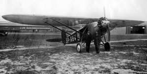 Samolot propagandowy Powszechnej Wystawy Krajowej w Poznaniu w sierpniu 1929 roku.