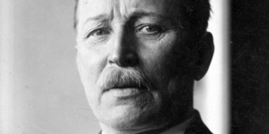 Artur Hausner, wiceminister robót publicznych.