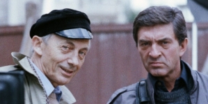 Reżyser Stanisław Różewicz i aktor Jerzy Trela podczas realizacji filmu "Anioł w szafie" z 1987 roku.