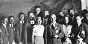 Przyjęcie dla polskich olimpijczyków w siedzibie Warszawskiego Towarzystwa Wioślarskiego po ich powrocie z Igrzysk Olimpijskich w Los Angeles we wrześniu 1932 r.