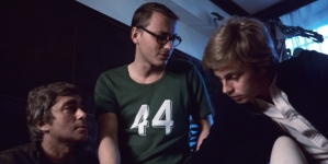 <%# $this->DataItem->marArticleFrom->title %