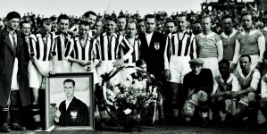 Mecz piłkarski Cracovia - FAC Wiedeń w Krakowie w kwietniu 1933 r.