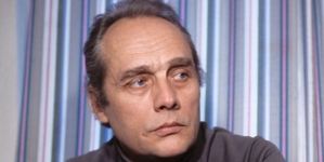 <%# $this->DataItem->marArticleFrom->title %