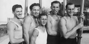Reprezentacja Polski w wioślarstwie na Letnie Igrzyska Olimpijskie w Los Angeles - zdobywcy brązowego medalu konkurencji czwórka ze sternikiem.