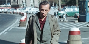 <%# $this->DataItem->marArticleFrom->title %