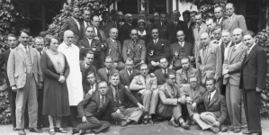 Wycieczka studentów medycyny do uzdrowiska Morszczyn-Zdrój w lipcu 1932 r.