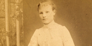 Portret Neli Samotyhowej z pierwszej Komunii Świętej.