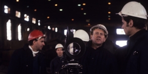 <%# $this->DataItem->marArticleFrom->title %