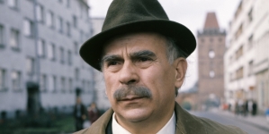 Janusz Kłosiński w filmie "Cień tamtej wiosny" z 1974 r.