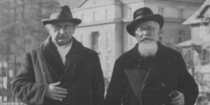 Feliks Nowowiejski i Kajetan Bojarski podczas pobytu w Krynicy w 1935 roku.