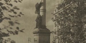 Pomnik Mickiewicza we Lwowie.