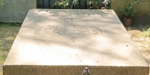 <%# $this->DataItem->marArticleFrom->title %