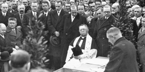 Uroczystość poświęcenia kamienia węgielnego domu Związków Zawodowych Pracowników Samorządowych RP w Warszawie 27.10.1934 r.