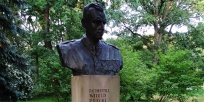 Popiersie rotmistrza Witolda Pileckiego w parku Jordana w Krakowie.