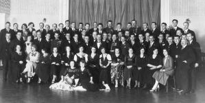 Uroczysta wieczornica polska we Frysztacie z udziałem przedstawicieli ludności polskiej i władz czechosłowackich w 1933 roku.