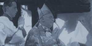 Metropolita lwowski ks. abp Bolesław Twardowski podczas uroczystości poświęcenia dzwonów w kościele św. Marcina we Lwowie w maju 1932 r.