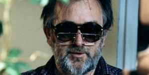 Reżyser Kazimierz Kutz w trakcie realizacji filmu "Straszny sen Dzidziusia Górkiewicza" w 1993 r.