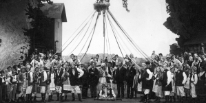 <%# $this->DataItem->marArticleFrom->title %