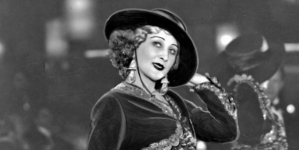 Nina Grudzińska w kostiumie "Hiszpanki" na balu kostiumowym Syndykatu Dziennikarzy w Warszawie 19.02.1933 r.