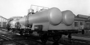 Cysterna wyprodukowana w Zakładach Mechanicznych "Lilpop, Rau i Loewenstein" w Warszawie .