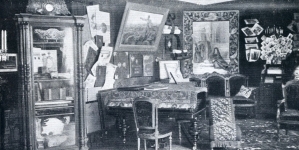 Salon przyjęć Elizy Orzeszkowej z kolekcją jubileuszowych darów.