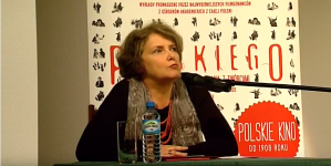 Wykład prof. Anny Kurskiej o filmach "Wesele" Andrzeja Wajdy i "Palec Boży" Antoniego Krauze.