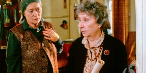 Alina Janowska i Irena Kwiatkowska w filmie Sylwestra Chęcińskiego "Rozmowy kontrolowane" z 1991 roku.