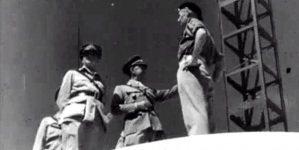 Generał Anders z wizytą na Monte Cassino w 1945 roku.
