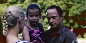 Scena z filmu Krzysztofa Tchórzewskiego "Przeklęta Ameryka" z 1991 r.