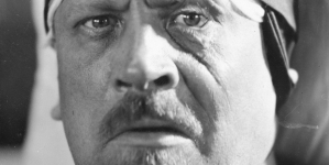 Bogusław Samborski jako generał żandarmerii w jednej ze scen filmu „Dziesięciu z Pawiaka”. (3)