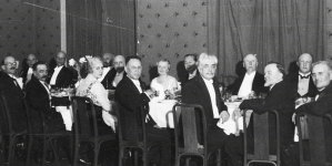 Przyjęcie na cześć aktorki i podróżniczki Jadwigi Teoplitz-Mrozowskiej w Pałacu Spiskim w Krakowie w maju 1931 roku.